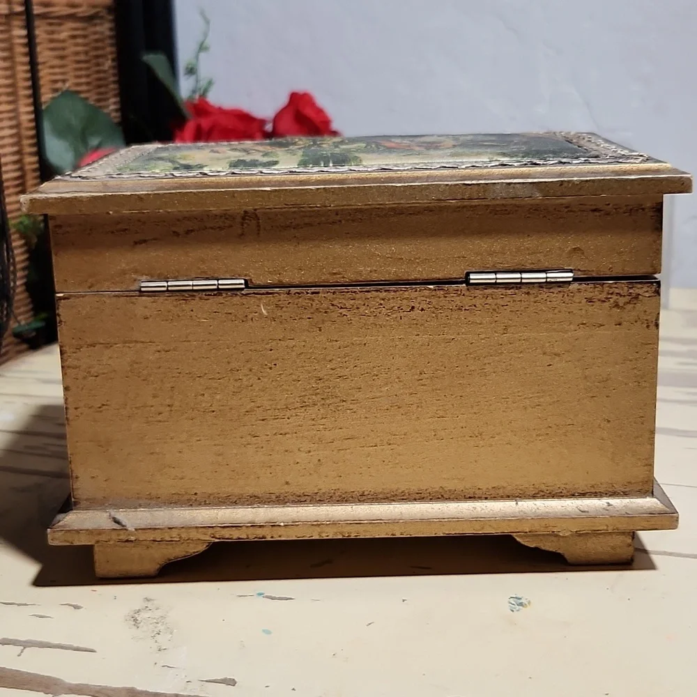 VINTAGE Wood Wind Up Music Jewelry Box Silky Print Antoine Watteau Foote…